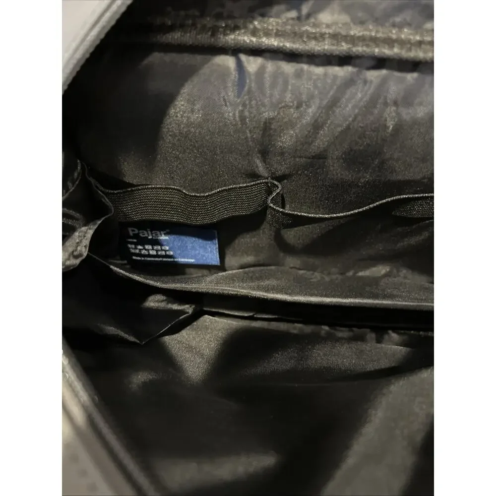 NWOT Pajar Canada Hanging Travel Accessory Pouch Bag